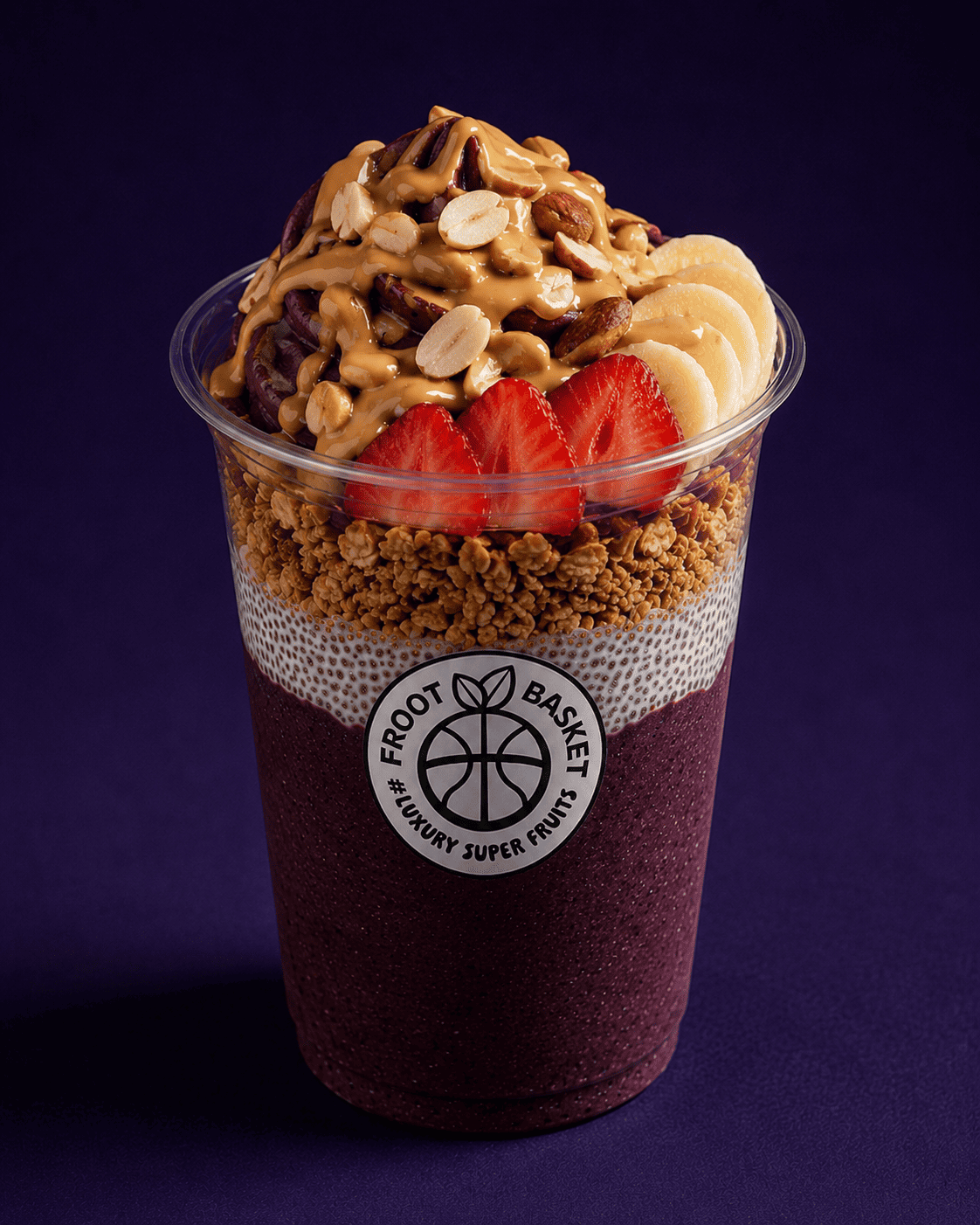 Peanuts Açaí Cup mit Açaí, Chia-Pudding, Granola bei Froot Basket Essen